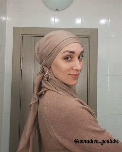 Как завязать трикотажный палантин быстро. Jersey scarf wrap tutorial ...