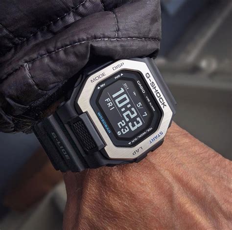 Casio G-Shock GBX-100-1E купить в официальном магазине G-STORE RUSSIA в ...