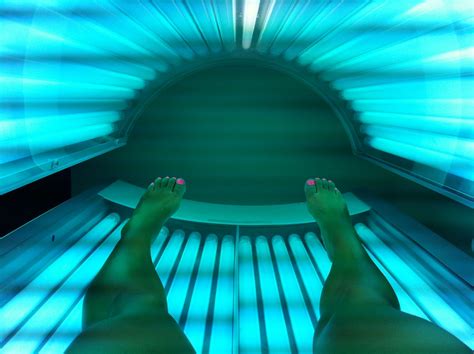 Tanning ! I love this tanning bed. Beach Glow, Beach Bum, How To Get