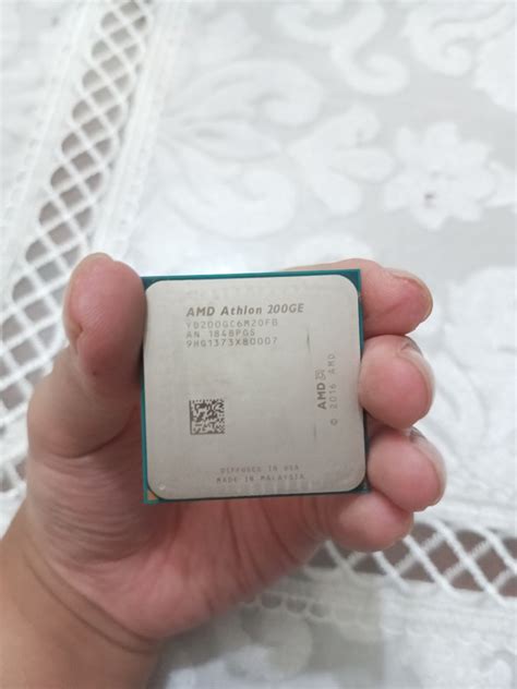 AMD 200GE 3.2GHz, Computers & Tech, Parts & Accessories, Computer Parts ...