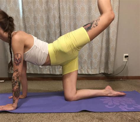 Help me find my center | Scrolller