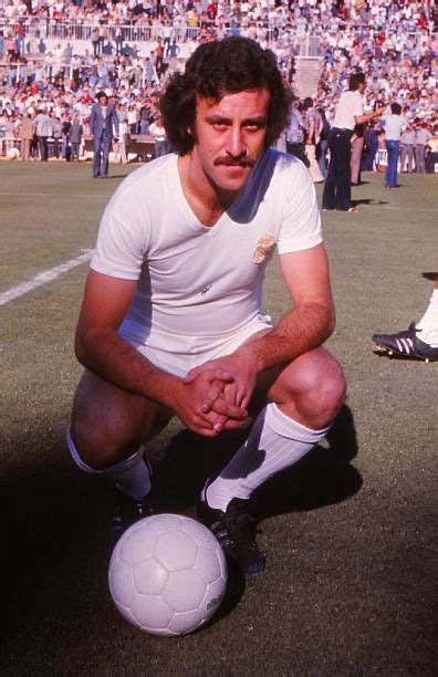 Vicente Del Bosque soccer player of Real Madrid in the stadium ...