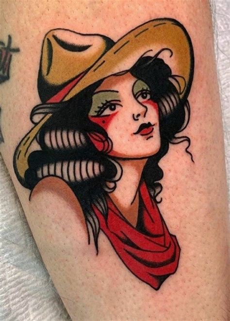 by Nayra Olivera on tattoonayrarubiadeoliveira | Traditional tattoo ...
