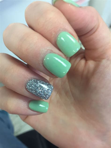 73 Acrylic Mint Green And Gold Nails | MYrasperk