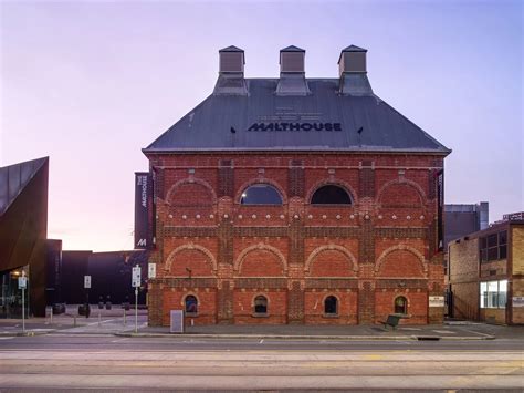 Public Transport Options to Malthouse Theatre in Melbourne 16