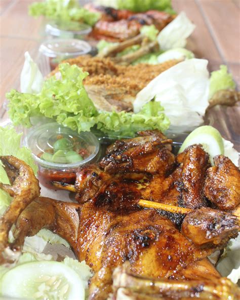 Order Online Ayam bakar madu | PaxelMarket