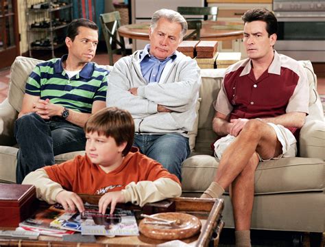 Two And A Half Men Season 7 Episode 1 - i-shinesbrightly