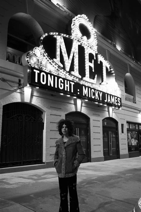 Micky James to Stream 'Live At The Met' on Bandsintown