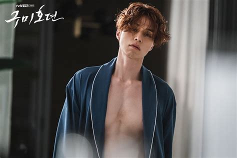 Lee Dong Wook Charms All With His Foxy Vibes in "Tale Of Gumiho" - Koreaboo