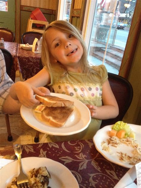 My Vacation Pants: Put on your Hotwire Hotel Deal Vacation Pants