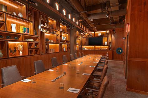 Benefits of Using 360 Virtual Tours for Warehouses, Factories, and