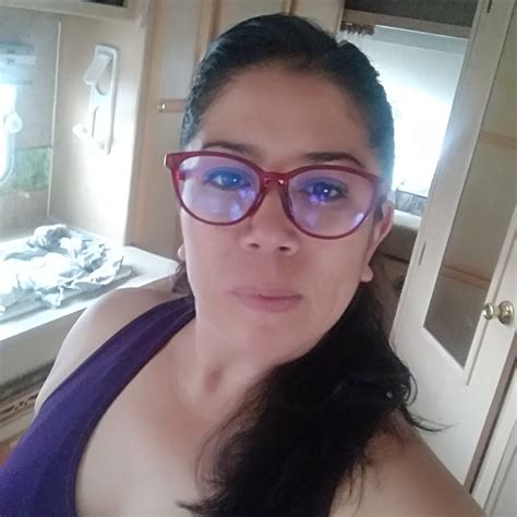 Claudia Elizabeth Garcia