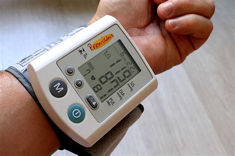 Hypertension vs Hypotension: The Highs and Lows of Blood Pressure
