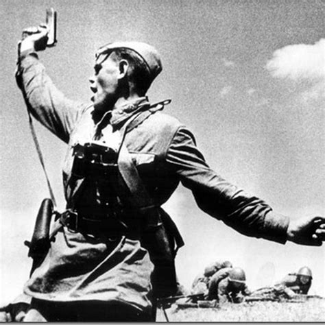 1942 год в фотографиях - SOFTMIXER