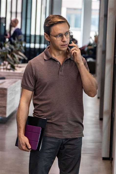Универ. 13 лет спустя, сериал 2024-2024, 1 сезон - кадры, трейлеры ...