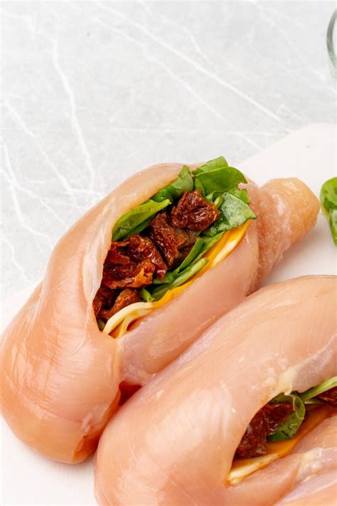 Baked Stuffed Chicken Breast ⋆ 100 Days of Real Food