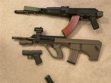 I love reliability AND portability. : Glocks