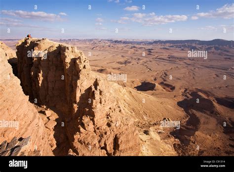 Mitzpe Ramon Crater, Israel Stock Photo - Alamy