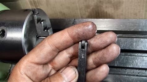 Делаем накатки для токарного станка из одноразовых зажигалок своими руками