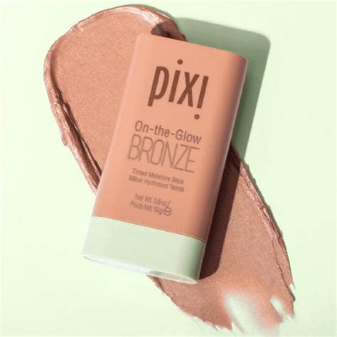 Pixi | Pixi On The Glow Bronze | Women | Cream Bronzers | Flannels