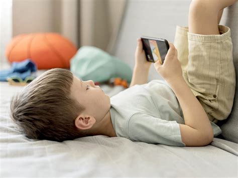 dampak buruk kecanduan game  bagi anak berkeluarga