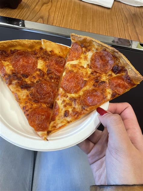 Pizza Hut Cheese Pizza Calories