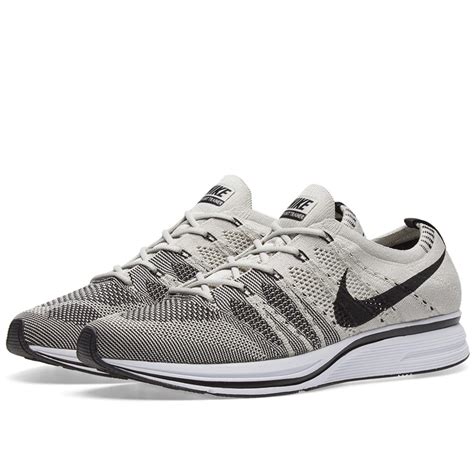 Nike Flyknit Trainer Pale Grey & Black | END. (UK)