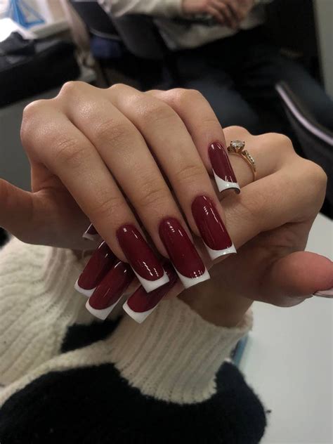 Pin by Mariana Mora Gómez on diseño de manicura in 2024 | Stylish nails ...