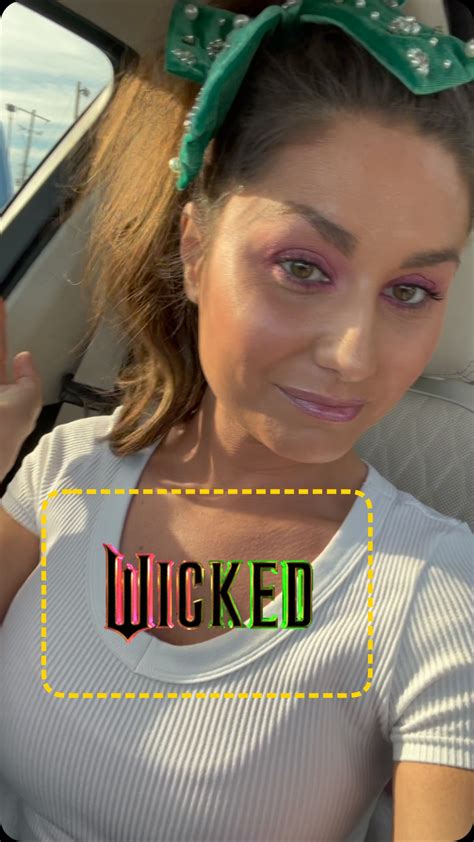 Jennifer Vaughn-Varney (@jenn_v_365) • Instagram photos and videos