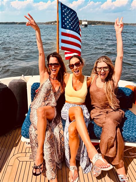 Brooke Burke's feet