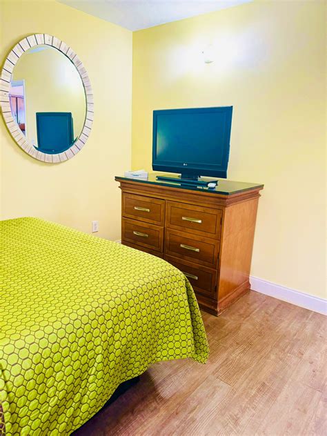 Welcome To Classic Suites - Cleveland