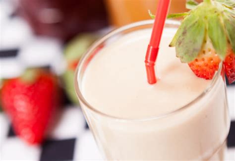 Protein Shake Recipes For Muscle Gain | Almased US