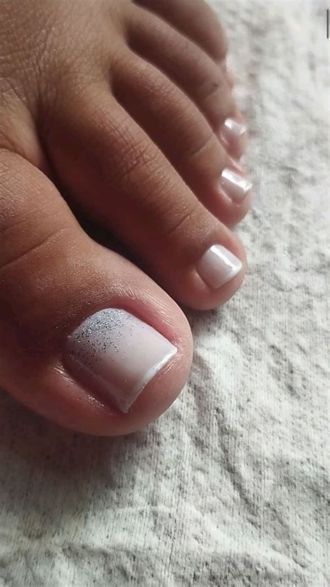 Unhas Branca Do Pé - unhas do pé | Unhas, Unhas pintadas, Unhas brancas