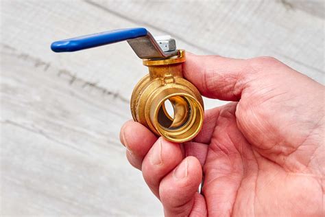 Who Is Responsible For Main Water Shut Off Valve? – Who Facts