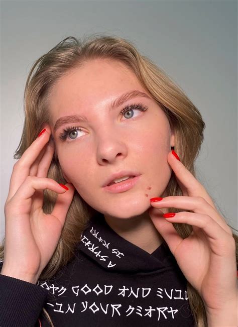 Брови в которые ты влюбишься | Brows, Vena