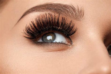 Best false eyelashes for every eye shape | London Evening Standard ...