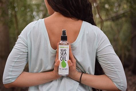 4 Benefits of Magnesium Oil! (& Are You Deficient in Magnesium