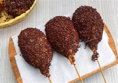 Resep Donat paha ayam oleh peterseliart.kitchen - Cookpad