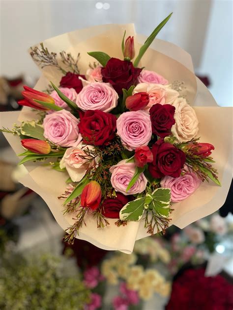 Passionate Pink & Red Roses with Tulips Bouquet | Florabella Flowers
