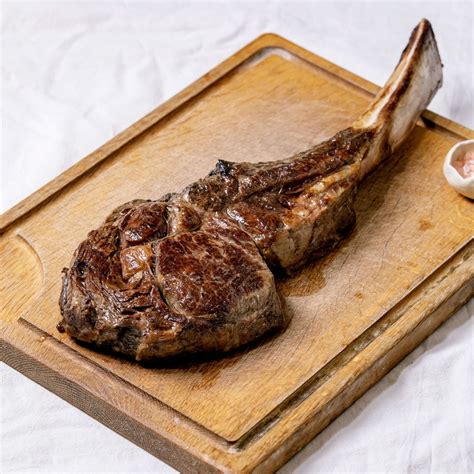 Luxury Steak Box (4Kg). Restaurant Quality Selected Steaks Including