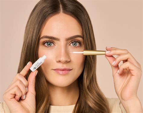 El mejor secreto para unas pestañas de alto impacto - Revista Velvet