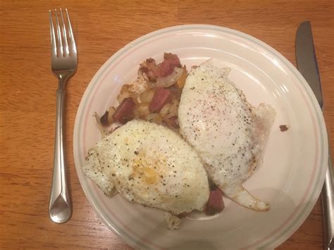 Leftovers Redux – Pastrami Hash with Eggs | onedadskitchen