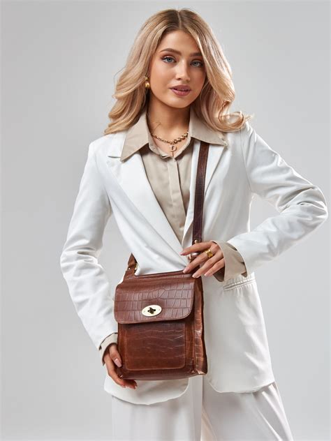 Женская кожаная сумка на плечо Ashwood Leather L-74 Cognac - купить с ...