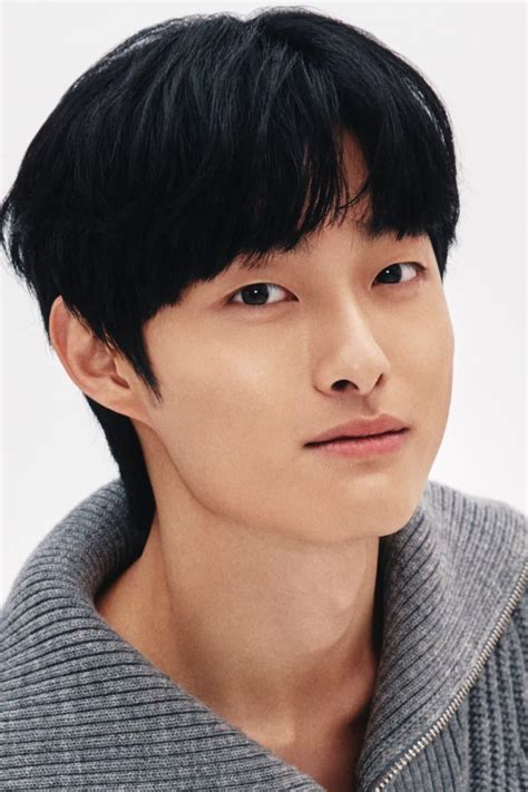 Yoon Chan-young - FilmAffinity