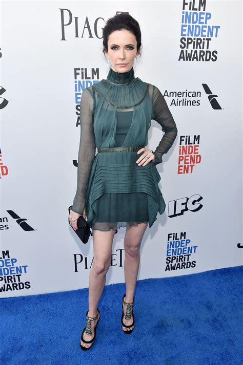 Bitsie Tulloch – HawtCelebs