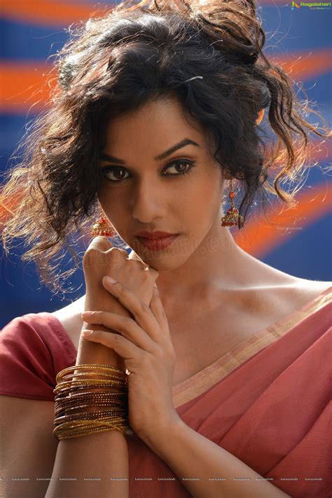 Anupriya Goenka Wallpapers - Wallpaper Cave