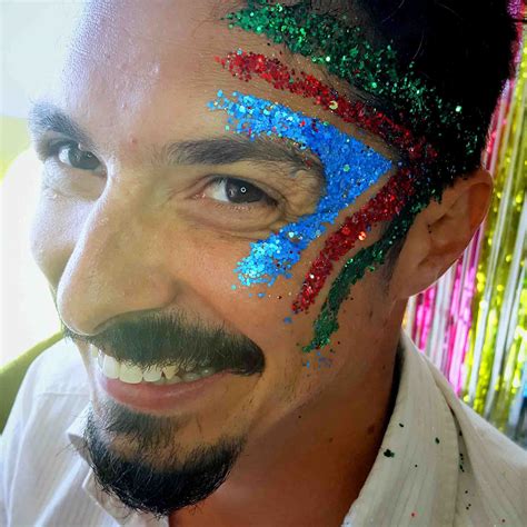 Reasons to Hire a Professional Face Painter for Your Corporate Event