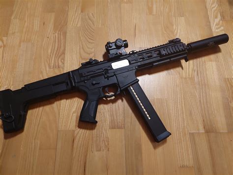 New DE M917G UTR45 from Taiwangun / this is Just pure fun : r/airsoft