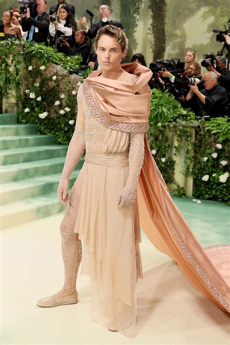 Met Gala 2024 Red Carpet Looks: See Every Celebrity Outfit and Dress