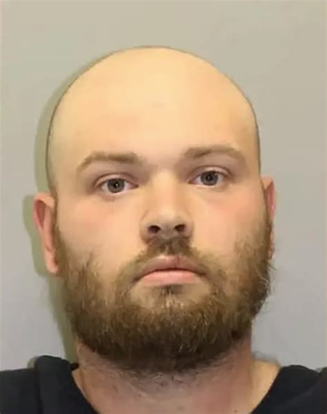 The Kokomo Mugshot Mystery: Experts Weigh In Image 13